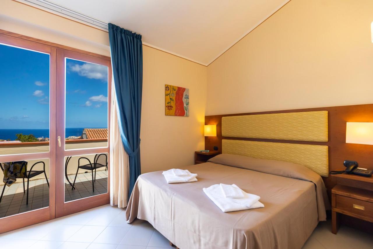 Hotel Tropis Tropea Εξωτερικό φωτογραφία